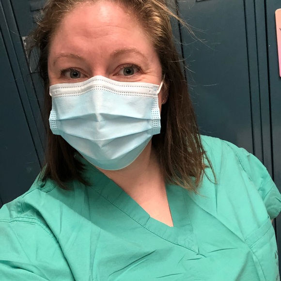 Meet your Posher, Robin - Picture 1 of 1